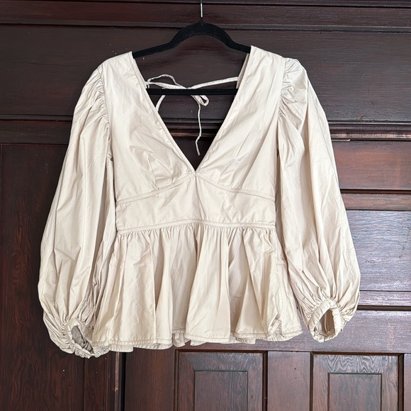 Staud V-Neck Three-Quarter Sleeve Blouse - Picture 4 of 5